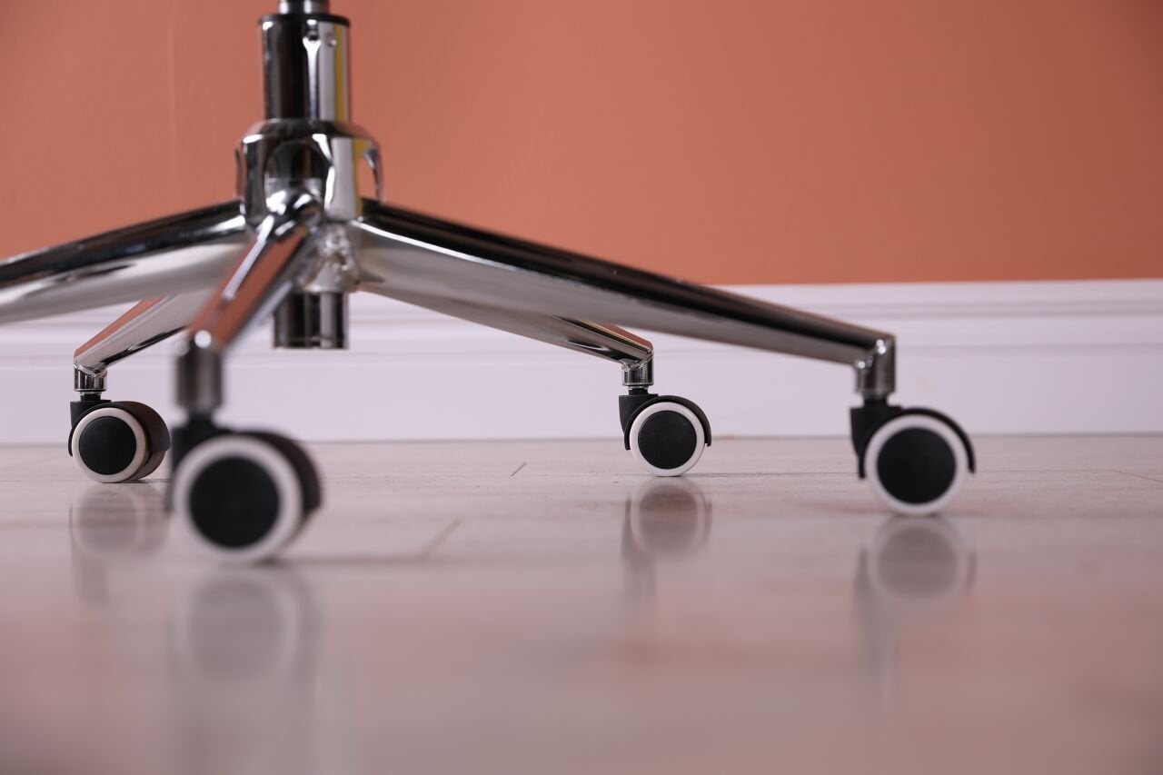 Éléments à prendre en compte lors du choix de roulettes pour chaise de bureau